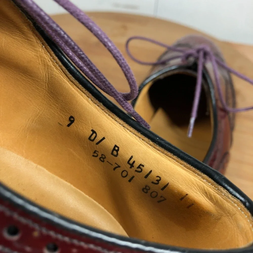 Johnston Murphy Mens size 9 Vintage Oxfords Dress Red Leather Wingtip Classic